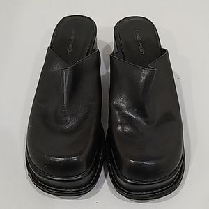 WOMEN NINE WEST LEATHER SANDALS SIZE 10M